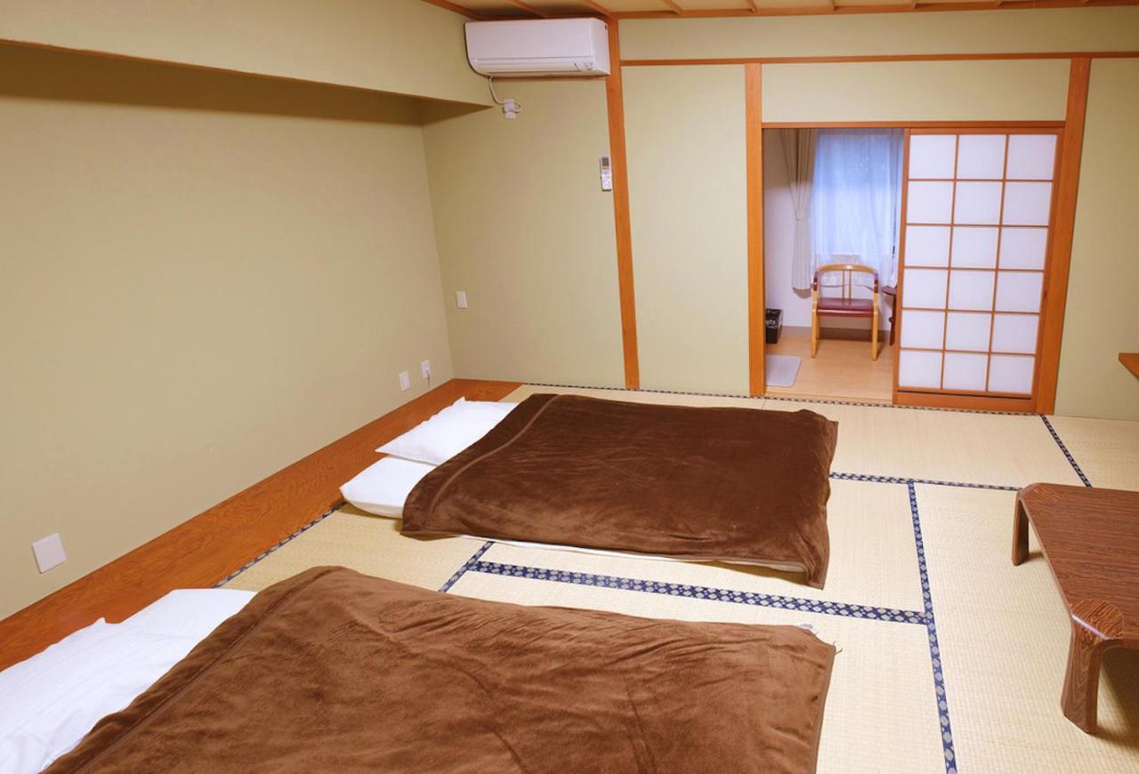 Hotel Fuji Hokin Kaikan Yamanakako Esterno foto
