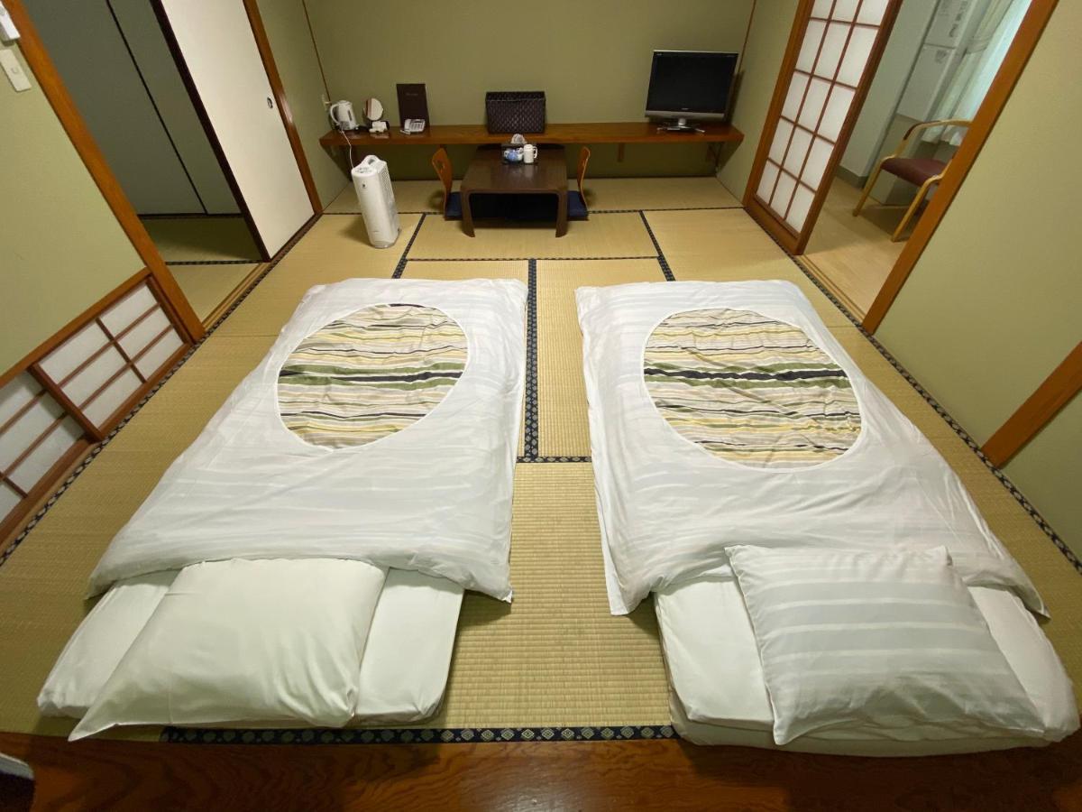 Hotel Fuji Hokin Kaikan Yamanakako Esterno foto