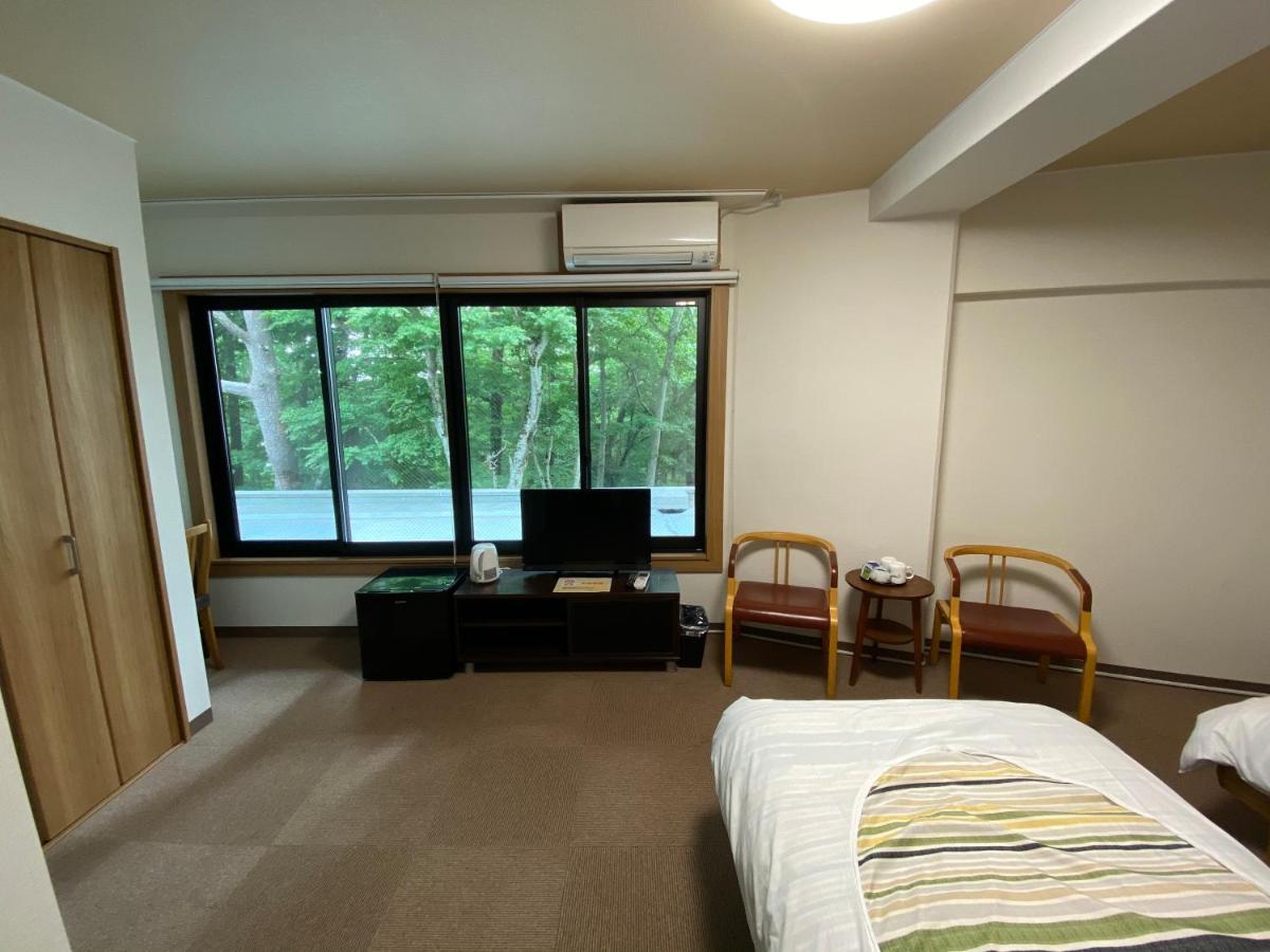 Hotel Fuji Hokin Kaikan Yamanakako Esterno foto