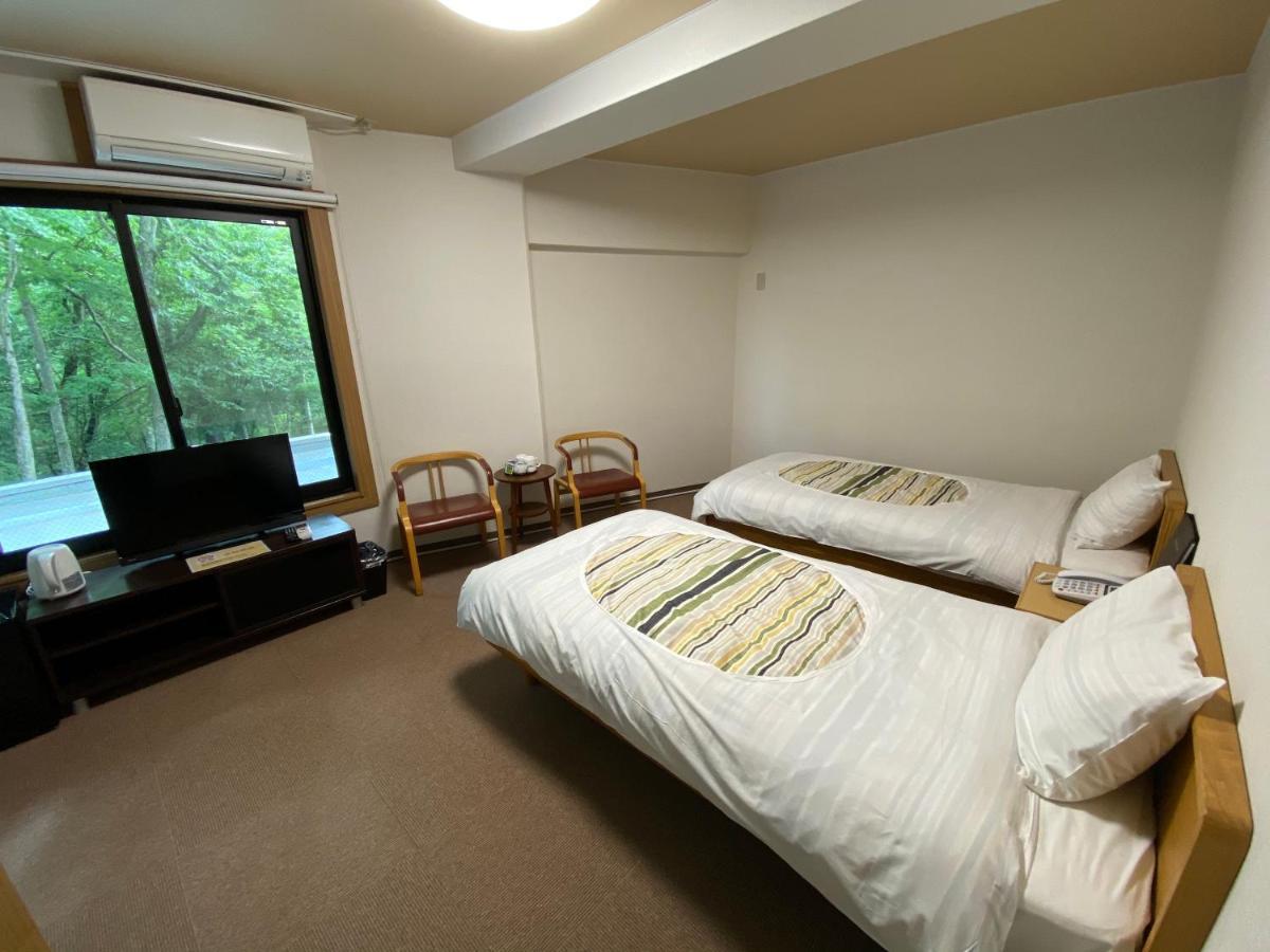 Hotel Fuji Hokin Kaikan Yamanakako Esterno foto